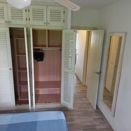 Apartamento Apartamento En Zona Tranquila Cerca De La Playa.